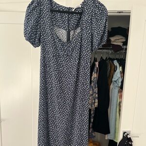Reformation dress navy and white size L. Very good condition